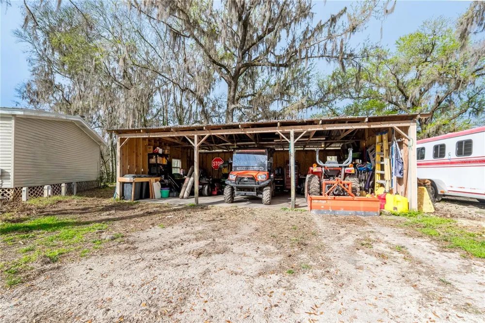 16242 NW 130TH STREET Williston, FL 32696