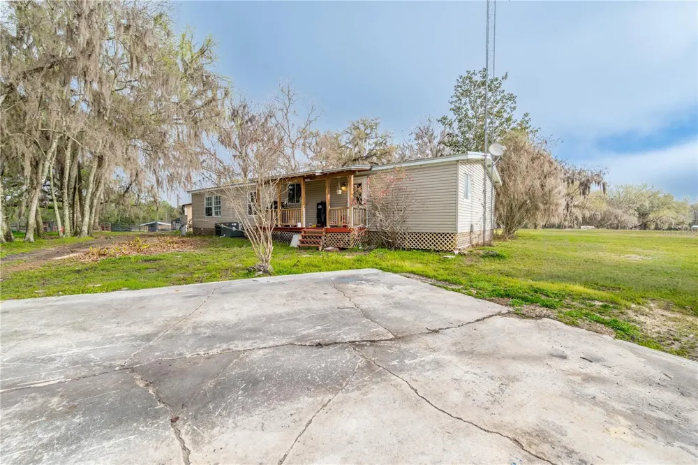 16242 NW 130TH STREET Williston, FL 32696