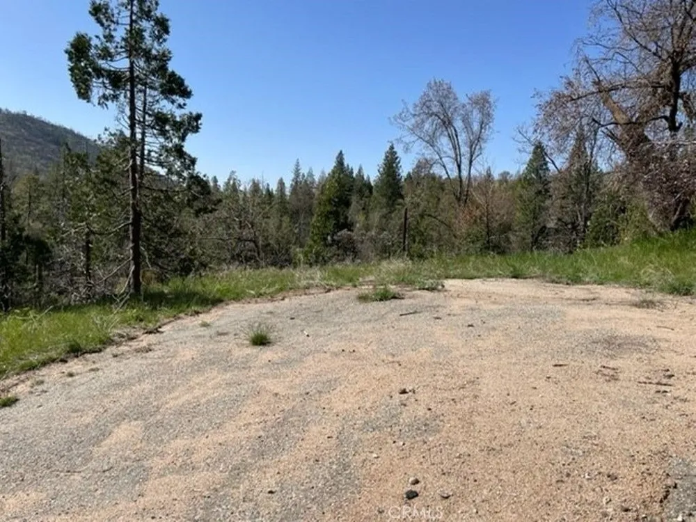59827 Hillcrest Road North Fork, CA 93643