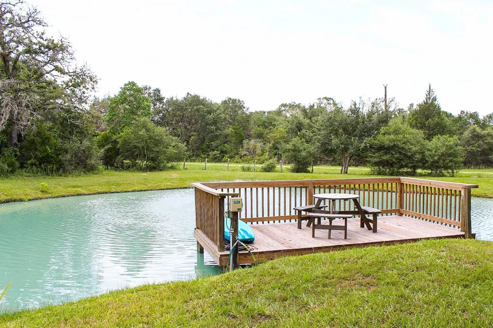 1076 W Branding Iron Weimar, TX 78962