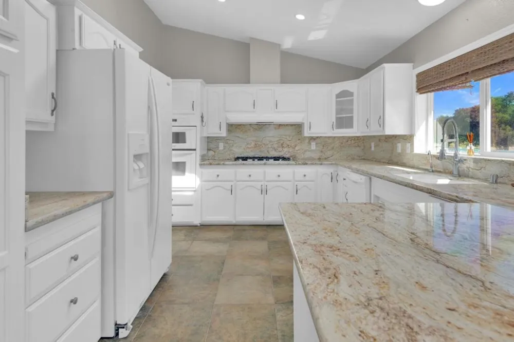 53330 Smith Road Bradley, CA 93426