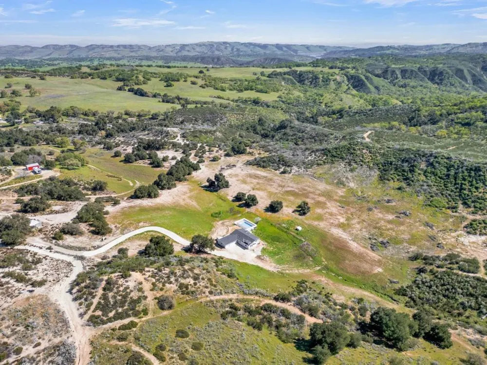 53330 Smith Road Bradley, CA 93426