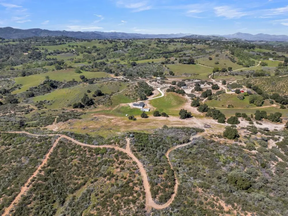 53330 Smith Road Bradley, CA 93426