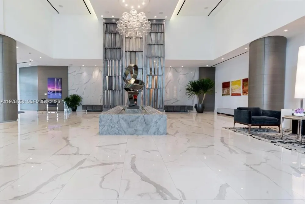 17111 Biscayne Blvd #408 North Miami Beach, FL 33160