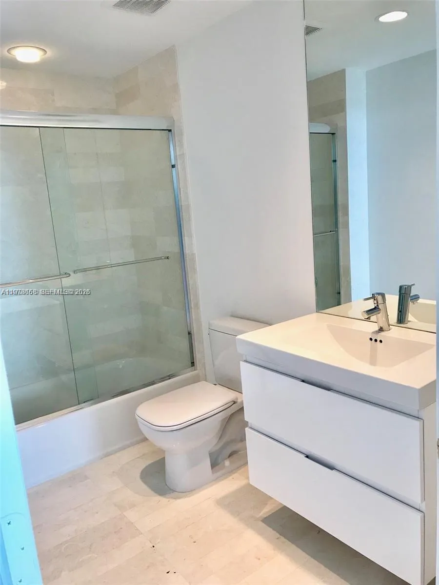 17111 Biscayne Blvd #408 North Miami Beach, FL 33160