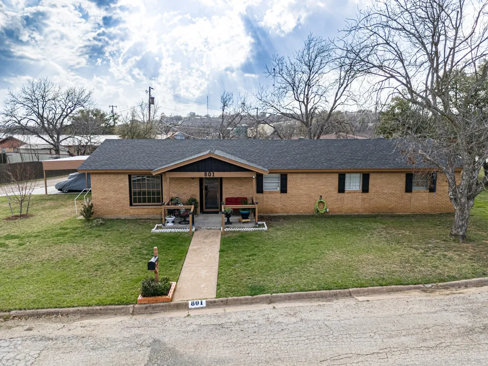 801 Westridge Circle Breckenridge, TX 76424