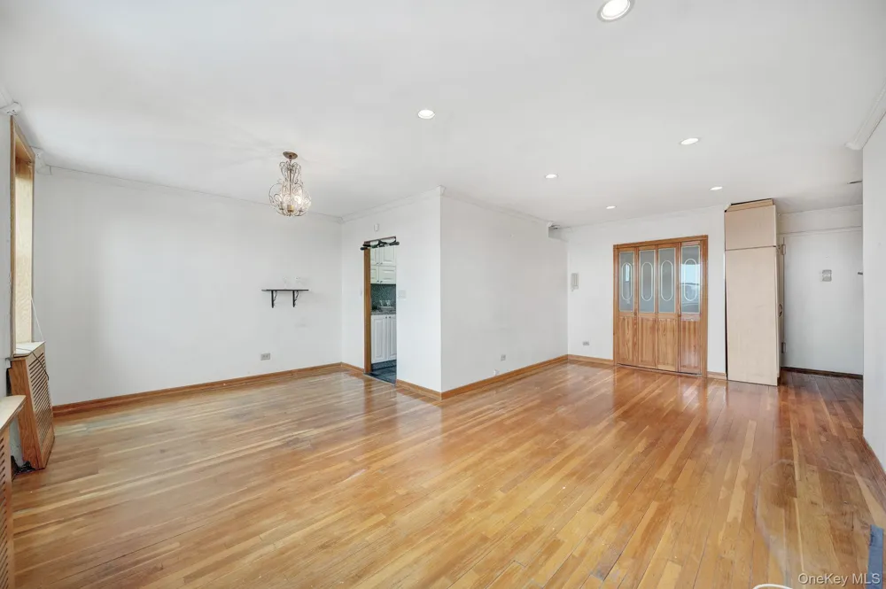 735 Avenue W #6M Brooklyn, NY 11223