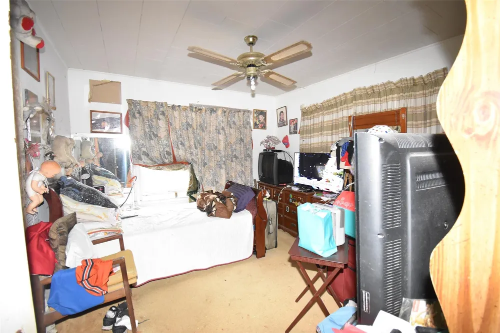 1909 Avenue C Bay City, TX 77414