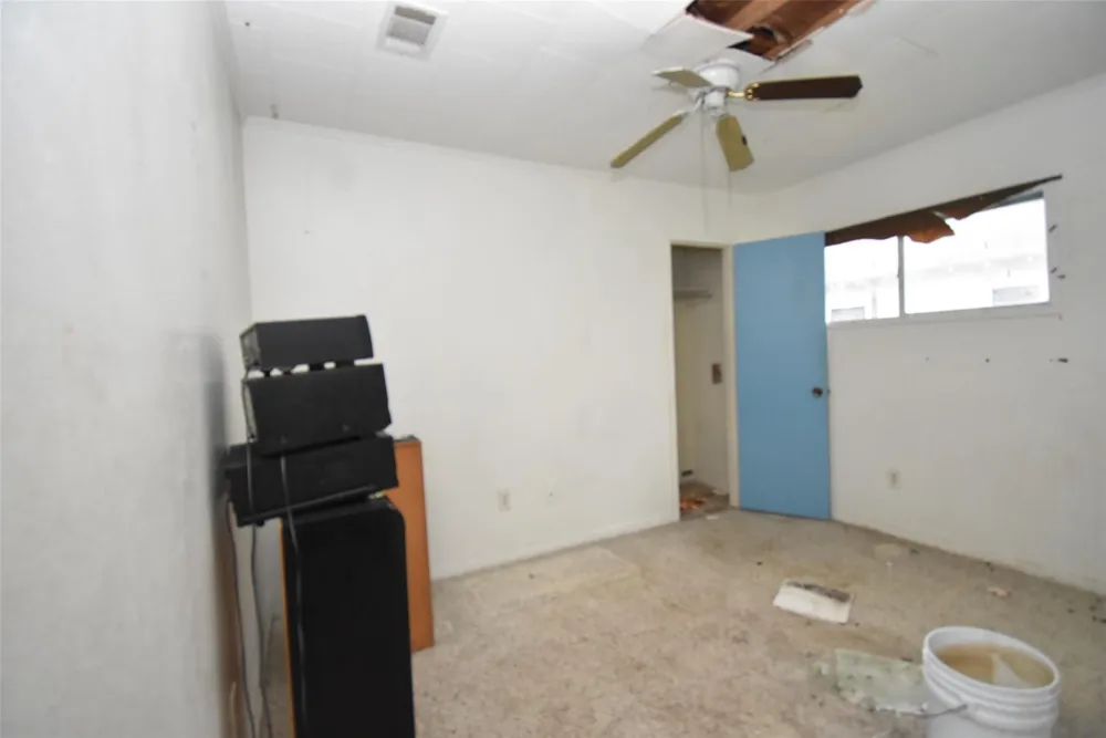 1909 Avenue C Bay City, TX 77414