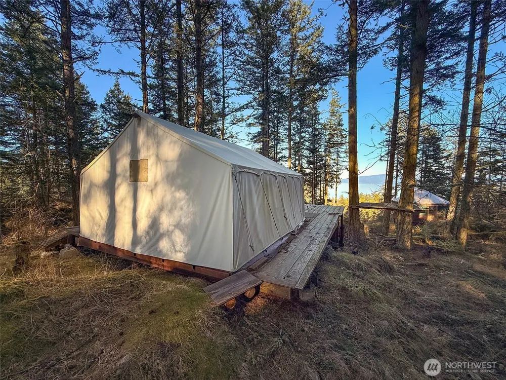 1407 Obstruction Pass Road Orcas Island, WA 98245
