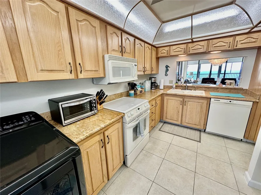 15462 GULF BOULEVARD #501 Madeira Beach, FL 33708