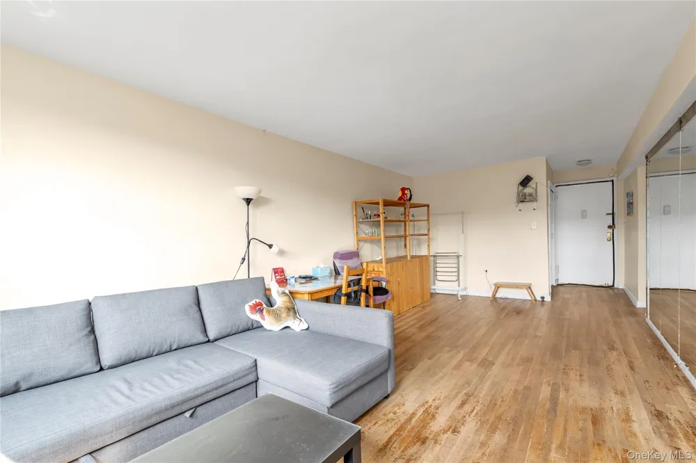 99-05 59 Ave Ave #6B Corona, NY 11368