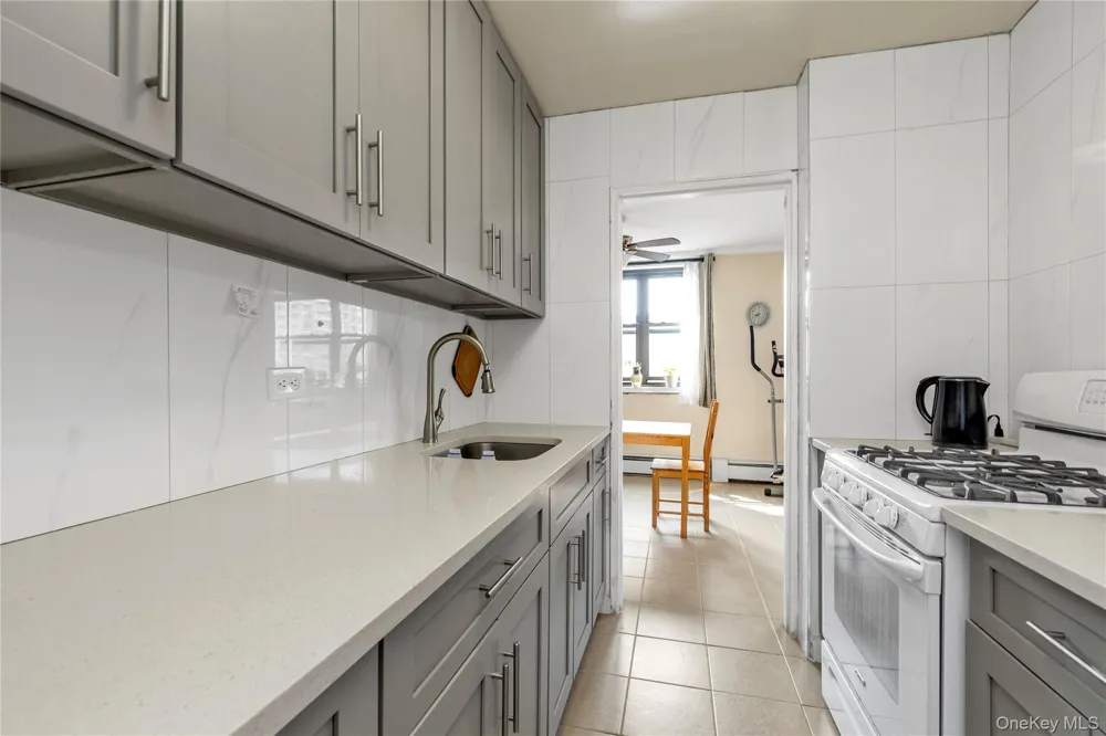 99-05 59 Ave Ave #6B Corona, NY 11368