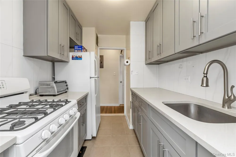 99-05 59 Ave Ave #6B Corona, NY 11368
