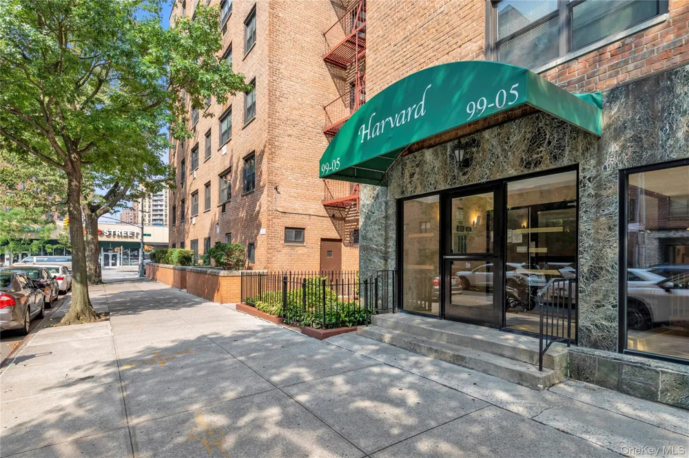 99-05 59 Ave Ave #6B Corona, NY 11368