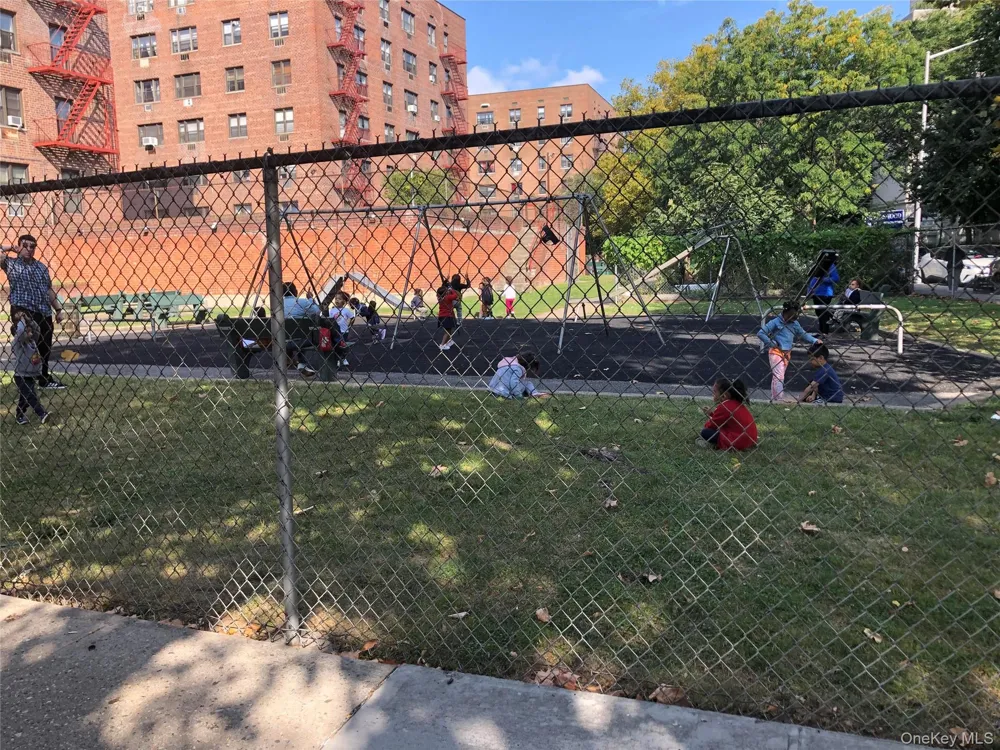 99-05 59 Ave Ave #6B Corona, NY 11368