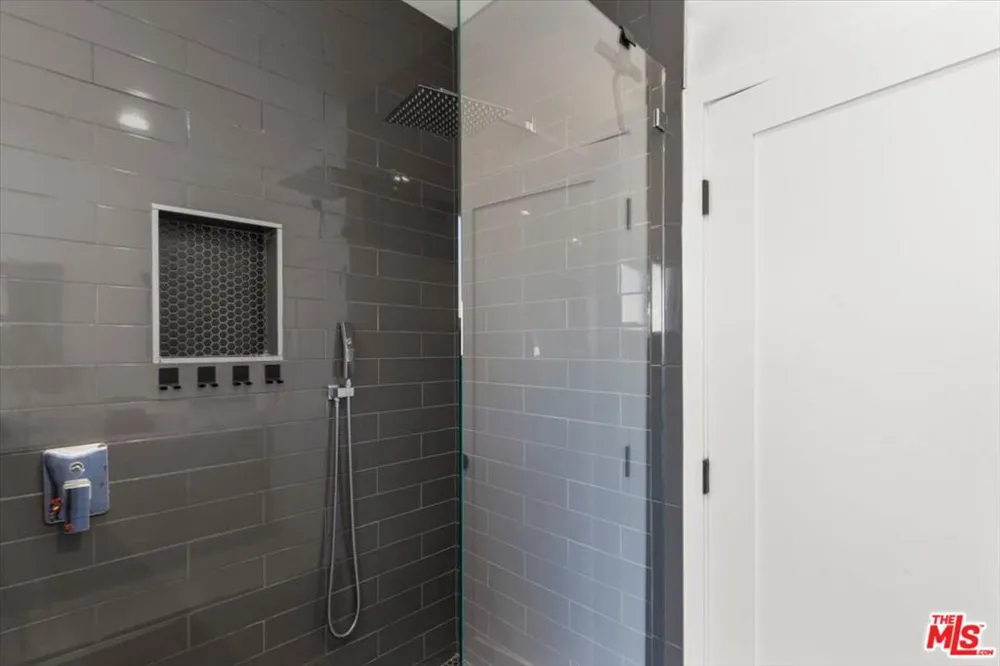 5152 Hartwick Street Los Angeles, CA 90041