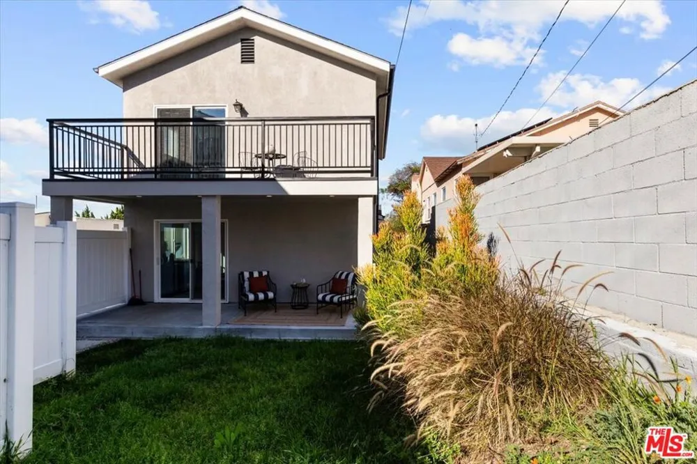 5152 Hartwick Street Los Angeles, CA 90041