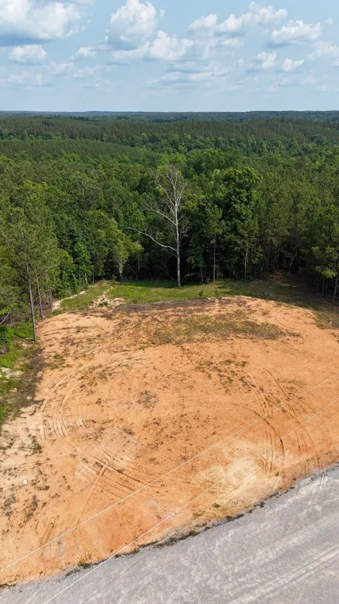 37 Vista Dr