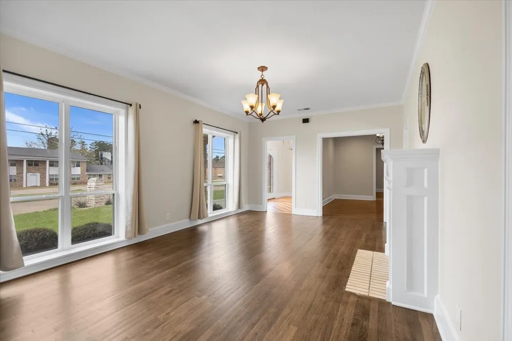 1609 Old Nacogdoches Road Henderson, TX 75654