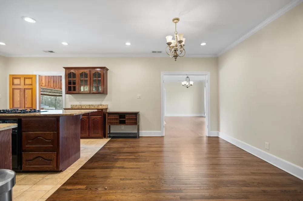 1609 Old Nacogdoches Road Henderson, TX 75654