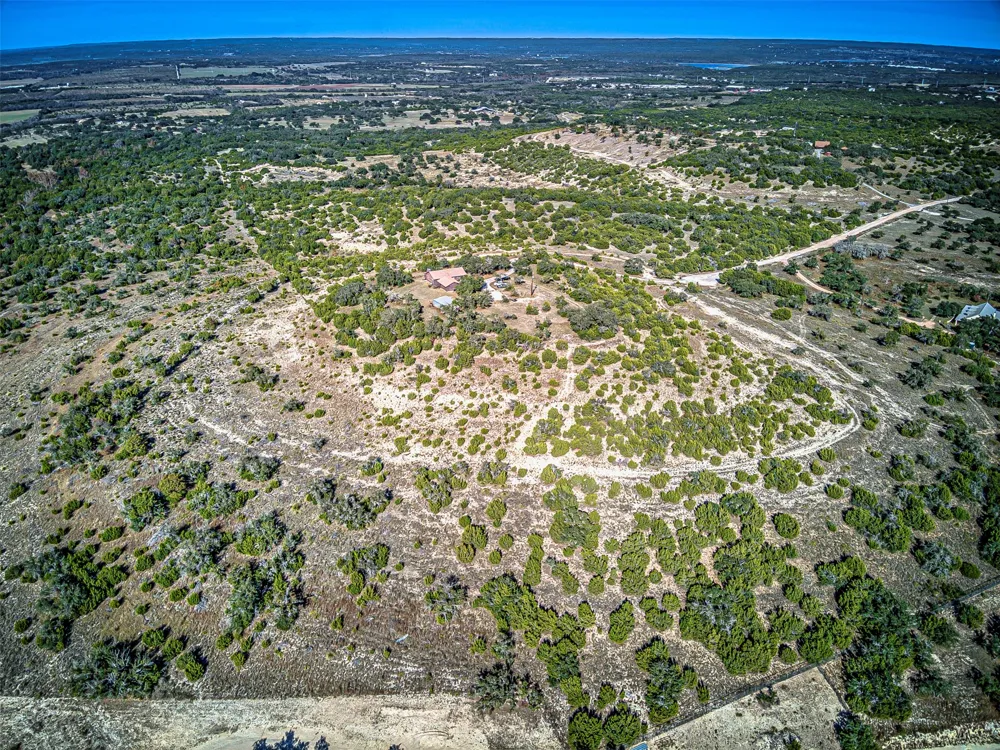 414 Hall Lane Spicewood, TX 78669