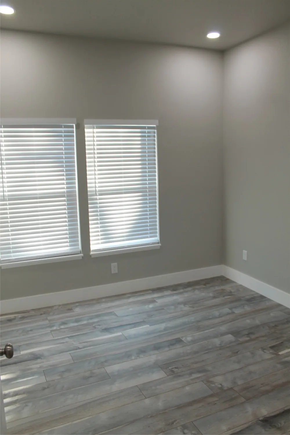 104 S Hubbard Street Alvord, TX 76225