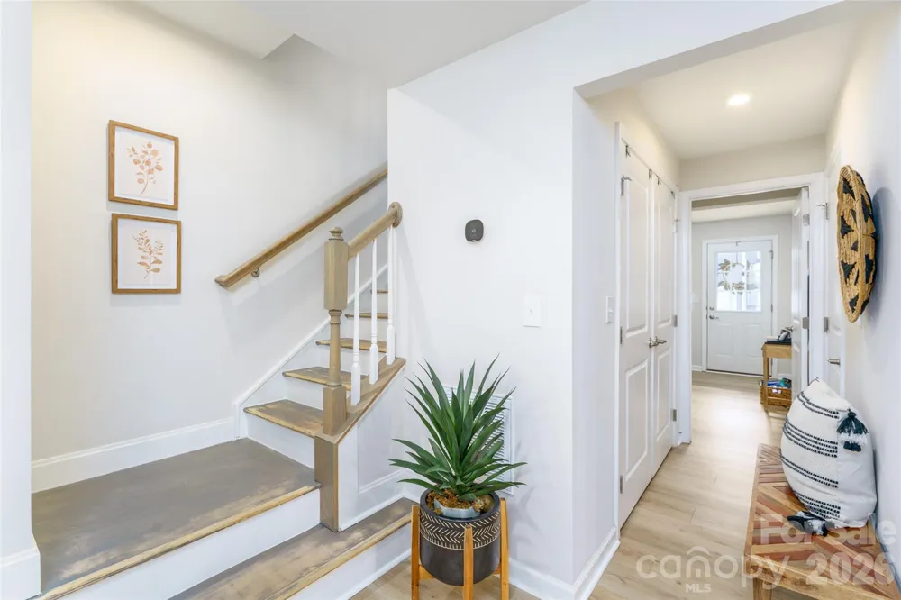 2102 Trout Lily Lane Matthews, NC 28104