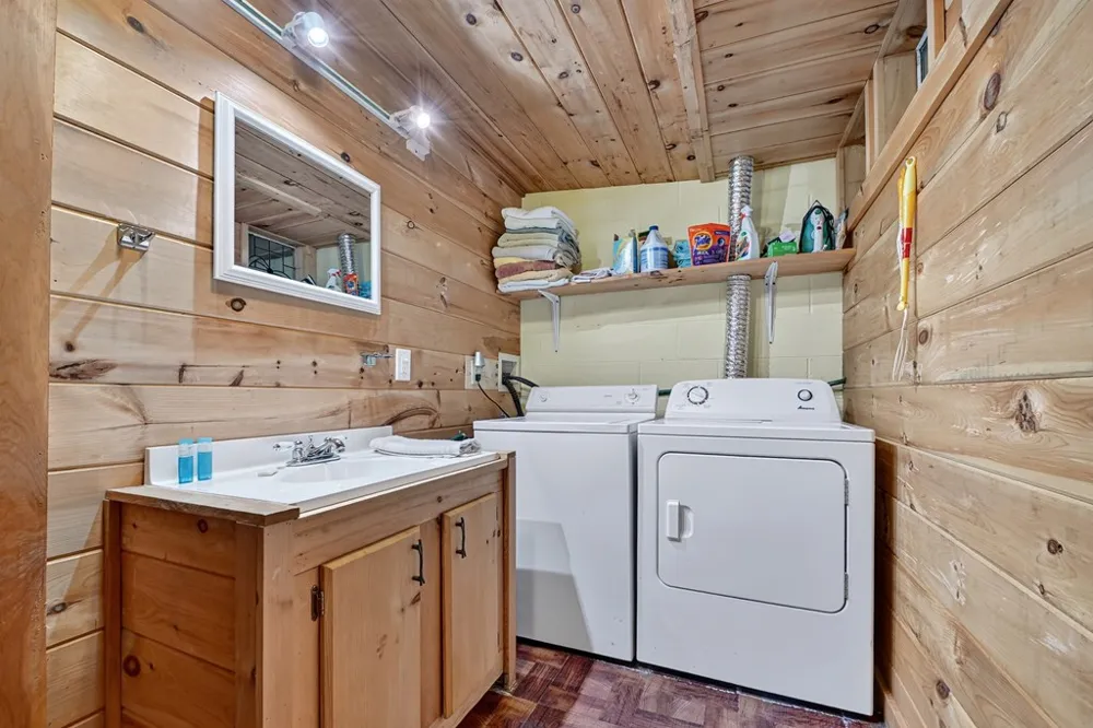 430 Chestnut Ridge Blue Ridge, GA 30513