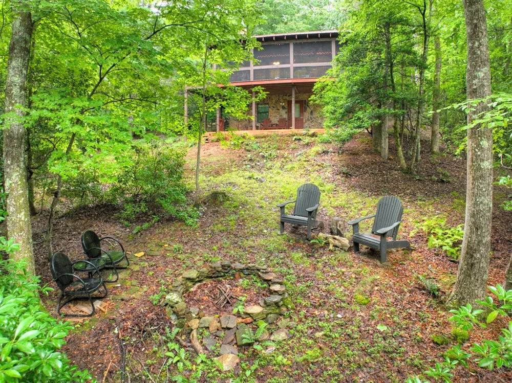 430 Chestnut Ridge Blue Ridge, GA 30513