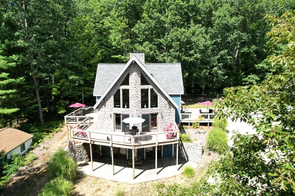 4050 E Ottawa Drive Free Soil, MI 49411