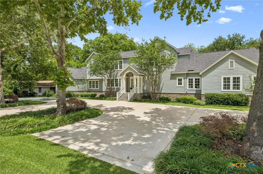 2319 Terminal Loop Road McQueeney, TX 78123