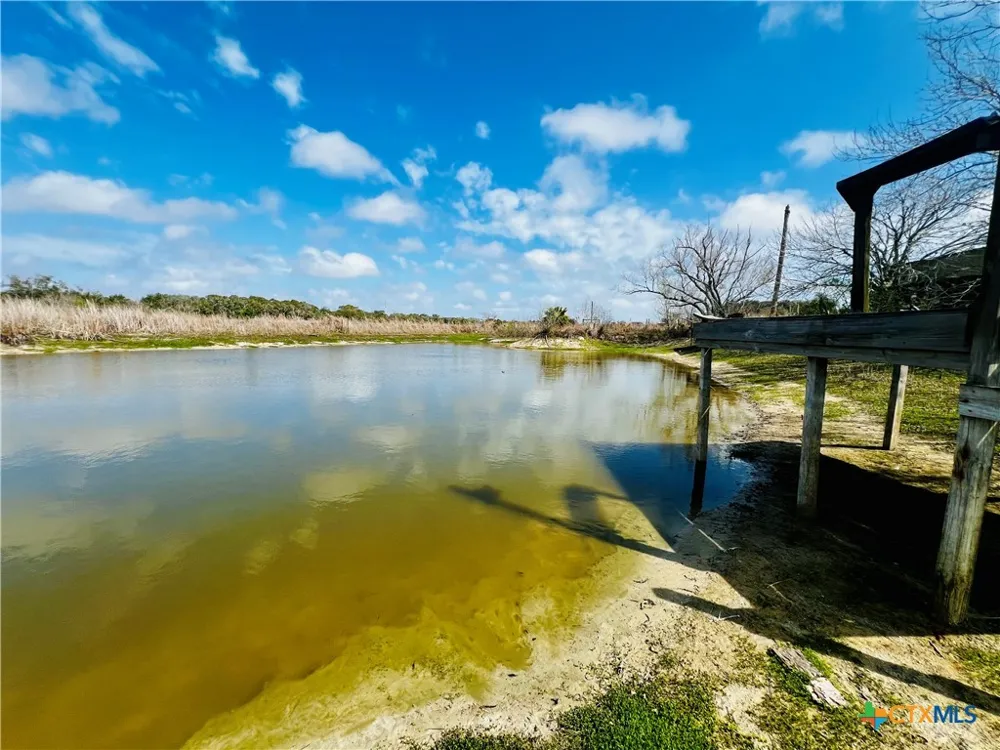 607 Quail Meadow Road Seadrift, TX 77983