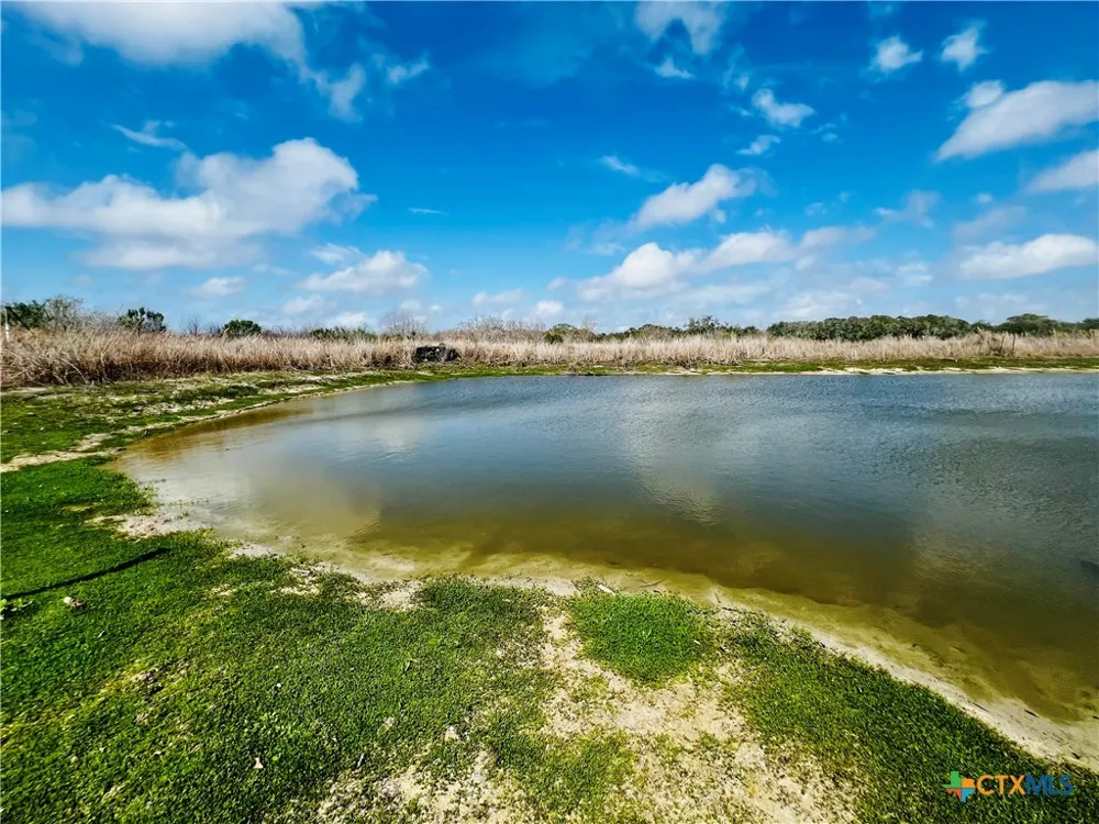 607 Quail Meadow Road Seadrift, TX 77983
