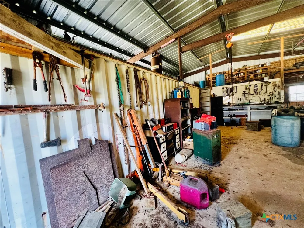 607 Quail Meadow Road Seadrift, TX 77983