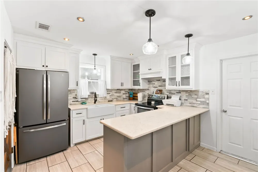 2130 Eastwind Street Ingleside, TX 78362