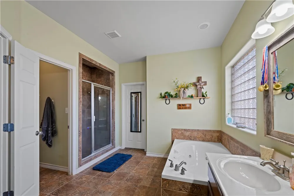 790 Fm 70 Sandia, TX 78383