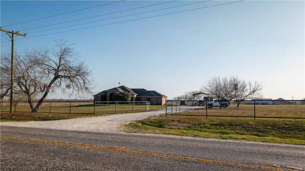 790 Fm 70 Sandia, TX 78383