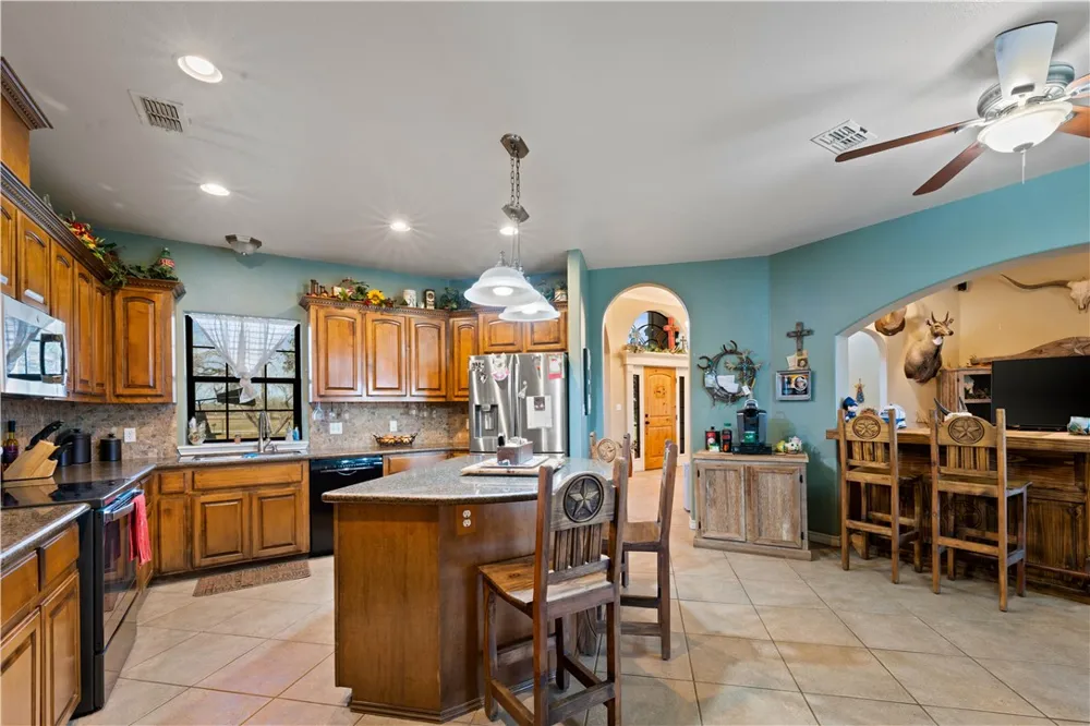 790 Fm 70 Sandia, TX 78383