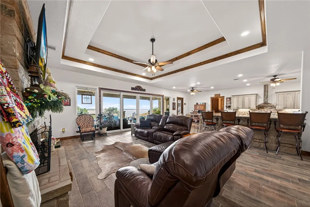 561 Carmel Drive Sandia, TX 78383