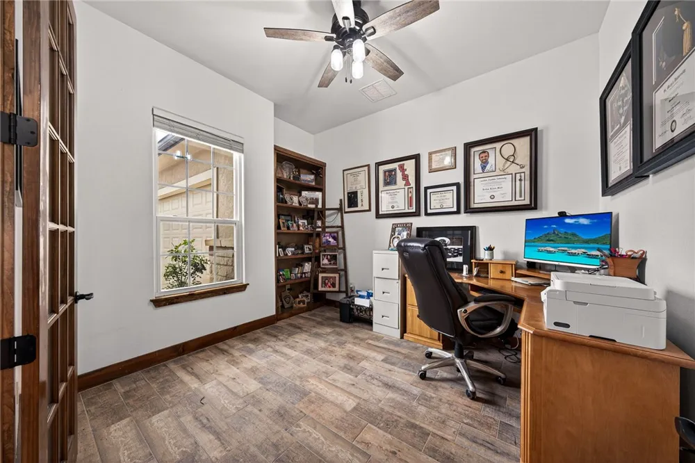 561 Carmel Drive Sandia, TX 78383