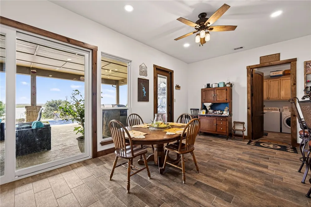 561 Carmel Drive Sandia, TX 78383