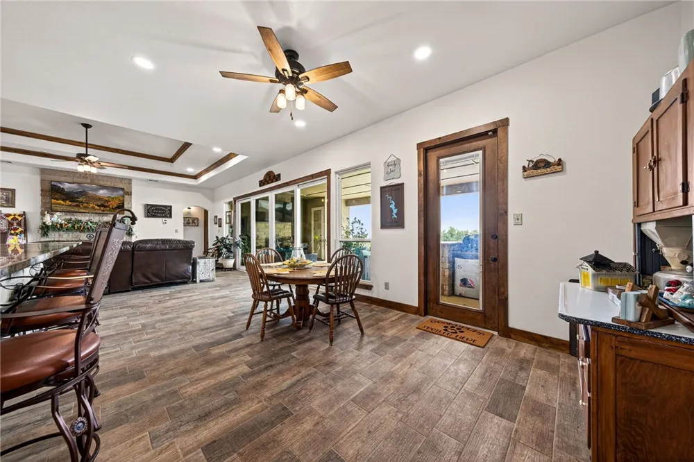 561 Carmel Drive Sandia, TX 78383