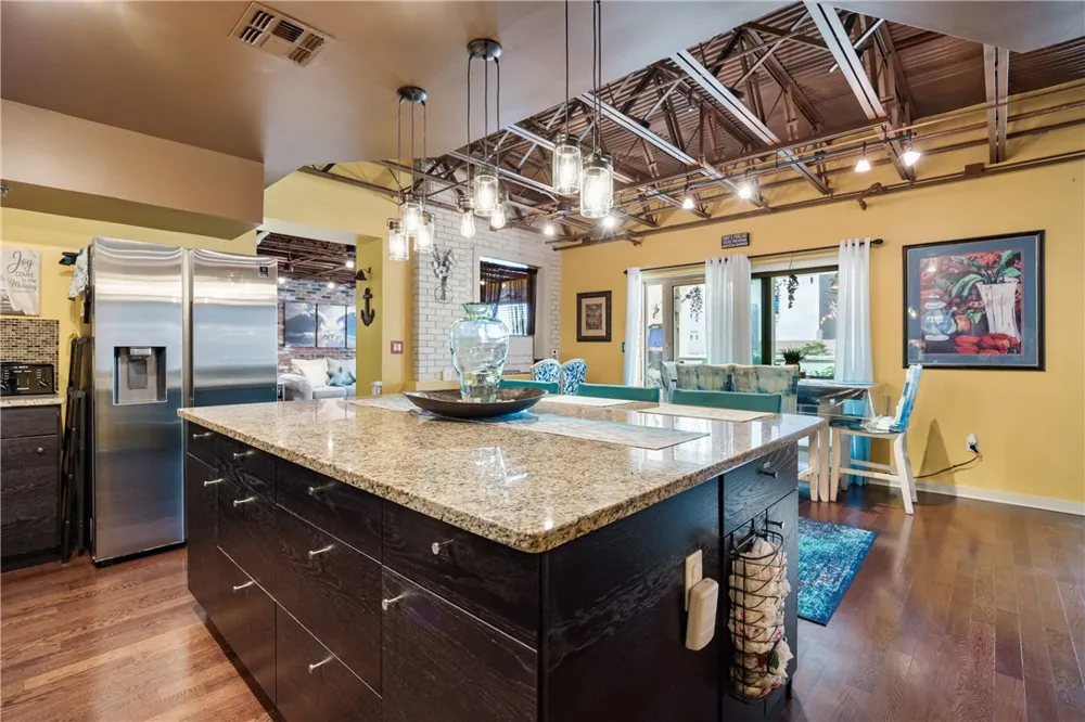 901 Upper Broadway Street #201 Corpus Christi, TX 78401