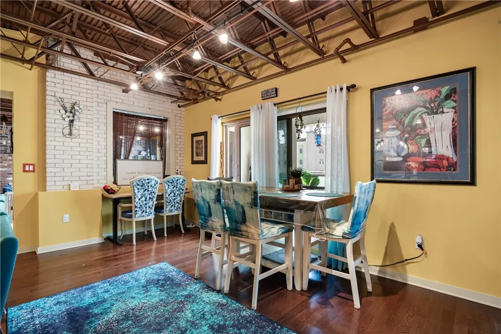 901 Upper Broadway Street #201 Corpus Christi, TX 78401