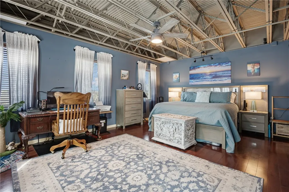901 Upper Broadway Street #201 Corpus Christi, TX 78401