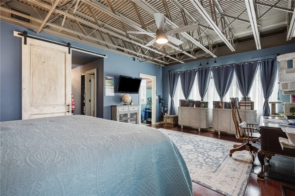 901 Upper Broadway Street #201 Corpus Christi, TX 78401