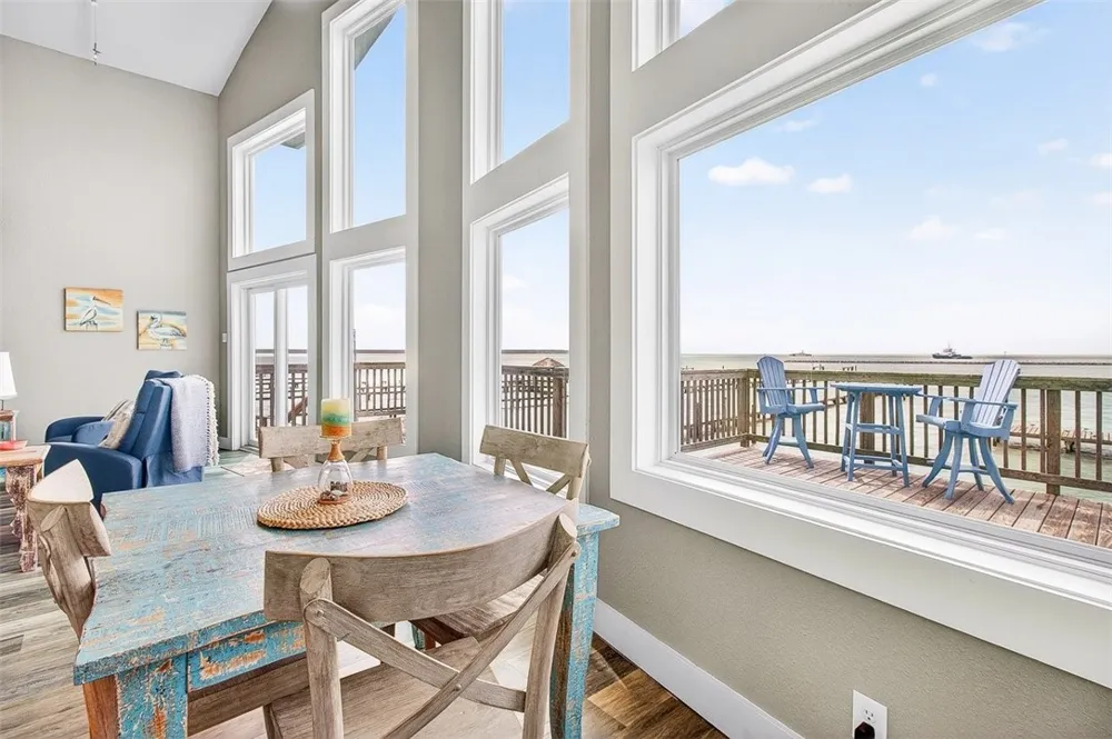 1012 Bayshore Ingleside on the Bay, TX 78362