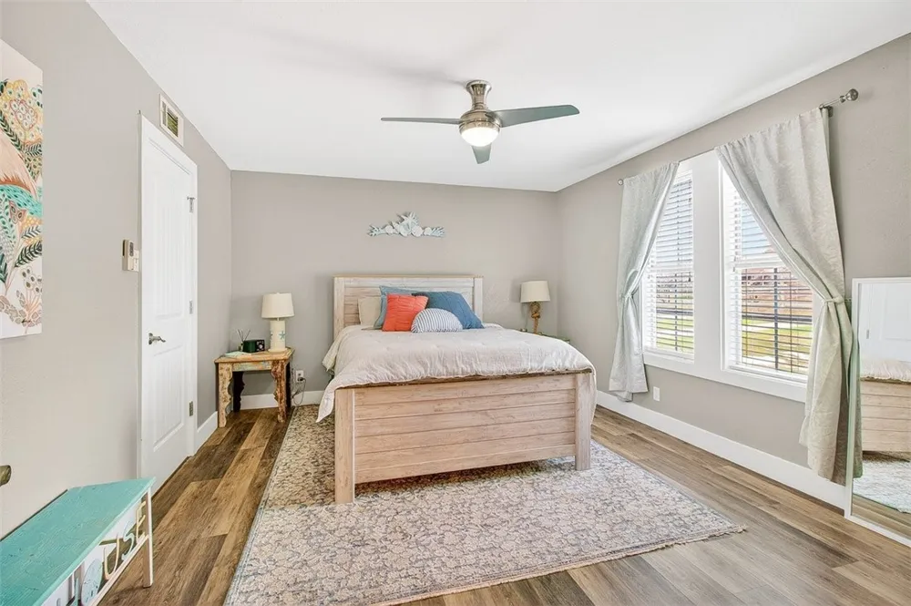 1012 Bayshore Ingleside on the Bay, TX 78362