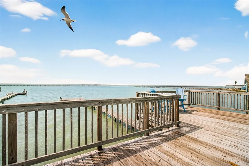 1012 Bayshore Ingleside on the Bay, TX 78362